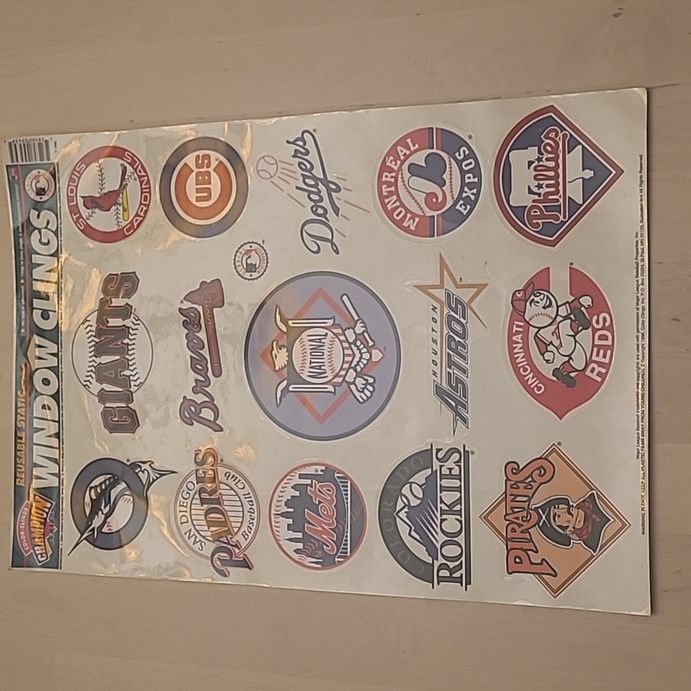 VTG 1996 MLB Various Team Window Clings(1 NWT, 1 missing 2 Clings)